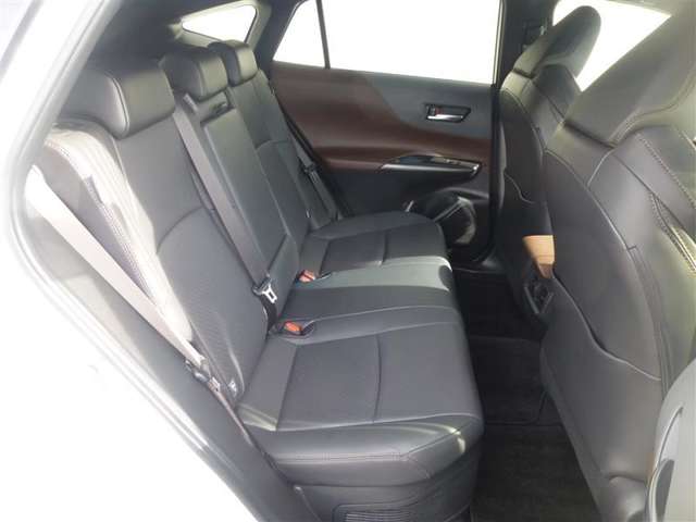 トヨタ ハリアー　ハイブリッド ２．５ ハイブリッド Ｚ レザーパッケージ R3年 (東北) 99