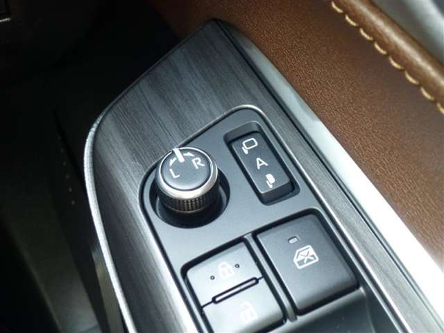 トヨタ ハリアー　ハイブリッド ２．５ ハイブリッド Ｚ レザーパッケージ R3年 (東北) 99