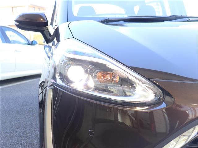 トヨタ シエンタ １．５ Ｇ クエロ ４ＷＤ R3年 (関東) 99