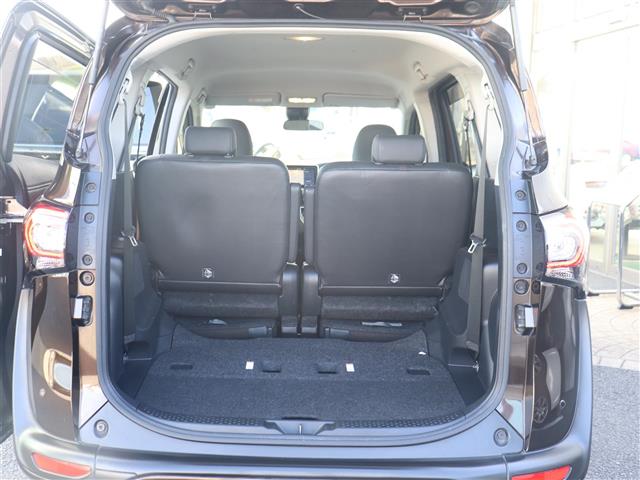 トヨタ シエンタ １．５ Ｇ クエロ ４ＷＤ R3年 (関東) 99