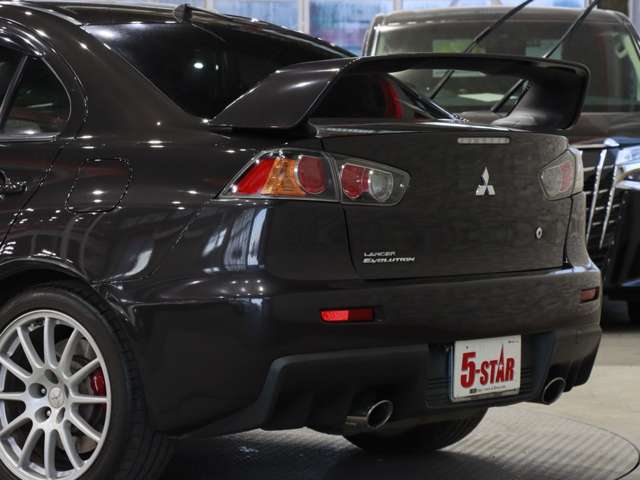 三菱 ランサー ２．０ ＧＳＲ Ｘ ４ＷＤ H27年 (関東) 99