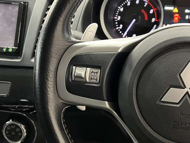 三菱 ランサー ２．０ ＧＳＲ Ｘ ４ＷＤ H27年 (関東) 99