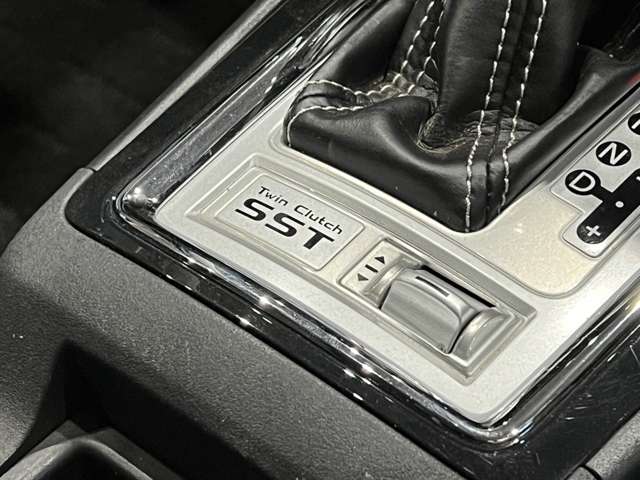 三菱 ランサー ２．０ ＧＳＲ Ｘ ４ＷＤ H27年 (関東) 99