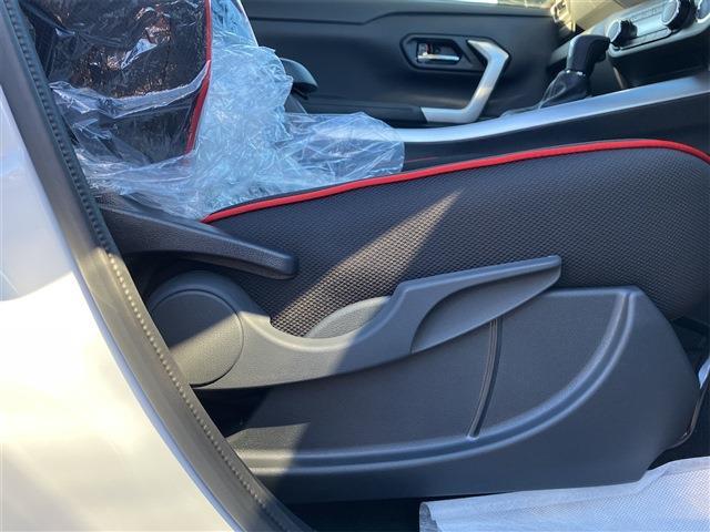 トヨタ ライズ　ハイブリッド ハイブリッド １．２ Ｚ R6年 (東海) 99