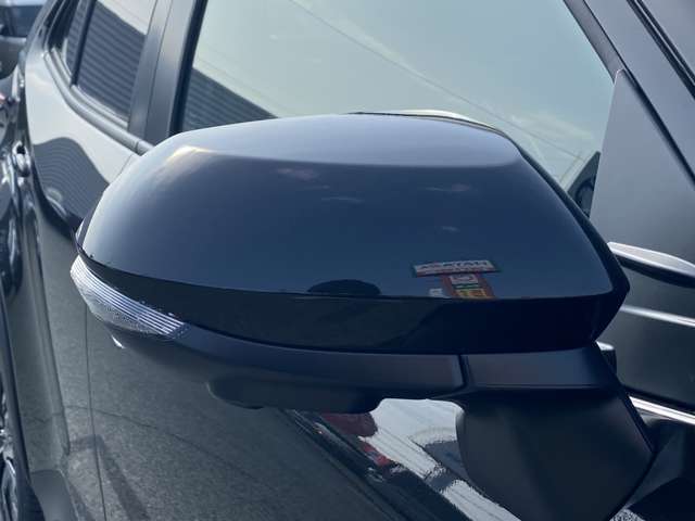 トヨタ ヤリスクロス　ハイブリッド １．５ ハイブリッド Ｚ アドベンチャー R7年 (九州・沖縄) 99