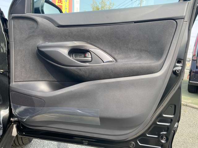 トヨタ ヤリスクロス　ハイブリッド １．５ ハイブリッド Ｚ アドベンチャー R7年 (九州・沖縄) 99