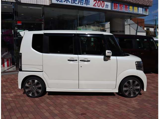 ホンダ Ｎ　ＢＯＸ ６６０ カスタムＧ Ｌパッケージ H24年 (関東) 99