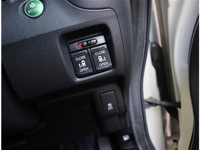 ホンダ Ｎ　ＢＯＸ ６６０ カスタムＧ Ｌパッケージ H24年 (関東) 99