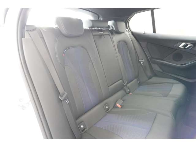 ＢＭＷ １シリーズ １１８Ｉ Ｍスポーツ ＤＣＴ R5年 (近畿) 99