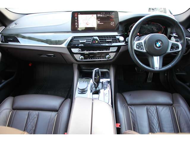 ＢＭＷ ５シリーズ ５２３Ｄ Ｘドライブ Ｍスポーツ エディション ジョイプラス ディーゼルターボ ４ＷＤ R3年 (関東) 99