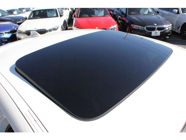 ＢＭＷ ５シリーズ ５２３Ｄ Ｘドライブ Ｍスポーツ エディション ジョイプラス ディーゼルターボ ４ＷＤ R3年 (関東) 99