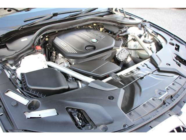 ＢＭＷ ５シリーズ ５２３Ｄ Ｘドライブ Ｍスポーツ エディション ジョイプラス ディーゼルターボ ４ＷＤ R3年 (関東) 99