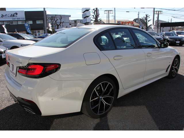 ＢＭＷ ５シリーズ ５２３Ｄ Ｘドライブ Ｍスポーツ エディション ジョイプラス ディーゼルターボ ４ＷＤ R3年 (関東) 99