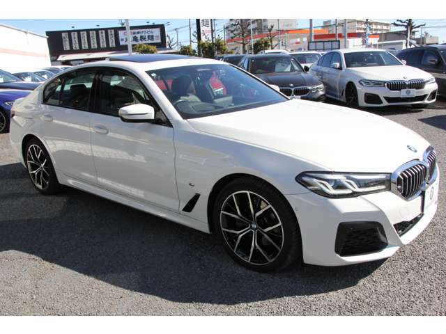 ＢＭＷ ５シリーズ ５２３Ｄ Ｘドライブ Ｍスポーツ エディション ジョイプラス ディーゼルターボ ４ＷＤ R3年 (関東) 99
