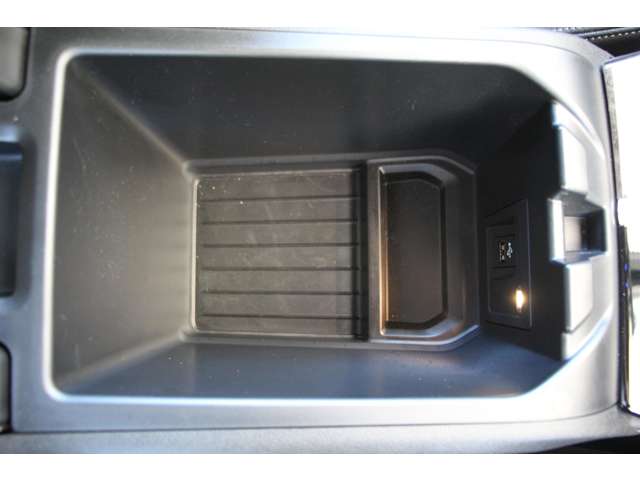 ＢＭＷ Ｘ４ Ｘドライブ３０Ｉ Ｍスポーツ ４ＷＤ H30年 (関東) 99