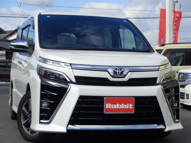 トヨタ ヴォクシー ２．０ ＺＳ 煌ＩＩＩ R3年 (中国) 99