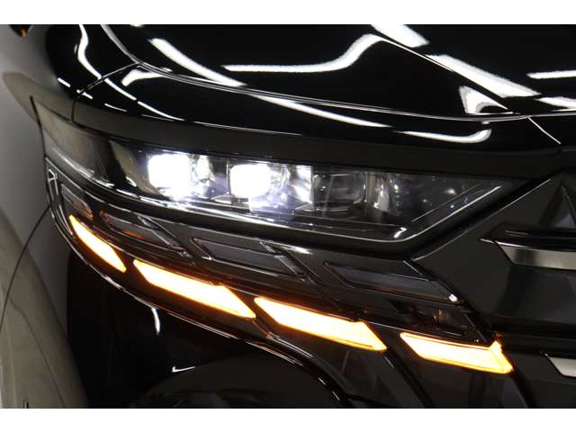 トヨタ アルファード　ハイブリッド ハイブリッド ２．５ Ｚ R5年 (東海) 99