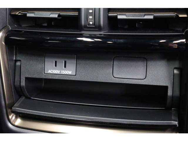 トヨタ アルファード　ハイブリッド ハイブリッド ２．５ Ｚ R5年 (東海) 99