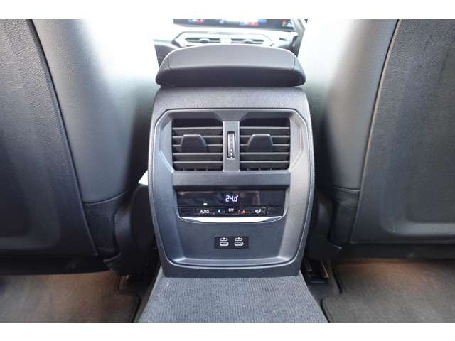 ＢＭＷ ３シリーズ ３１８Ｉ Ｍスポーツ R6年 (近畿) 99