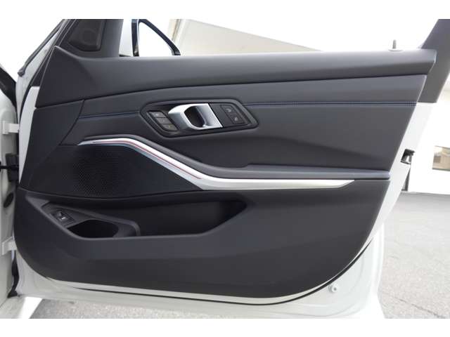 ＢＭＷ ３シリーズ ３１８Ｉ Ｍスポーツ R6年 (近畿) 99