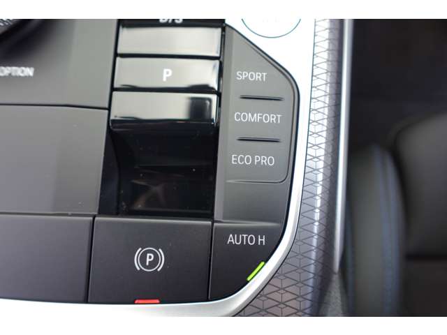 ＢＭＷ ３シリーズ ３１８Ｉ Ｍスポーツ R6年 (近畿) 99