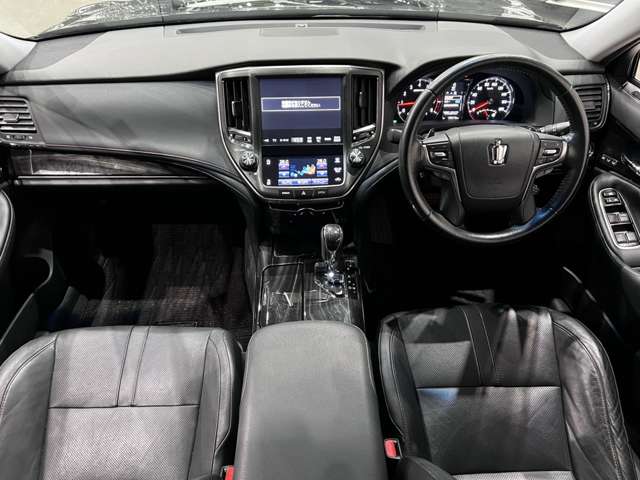 トヨタ クラウンアスリート ２．０ Ｇ－Ｔ H28年 (関東) 99