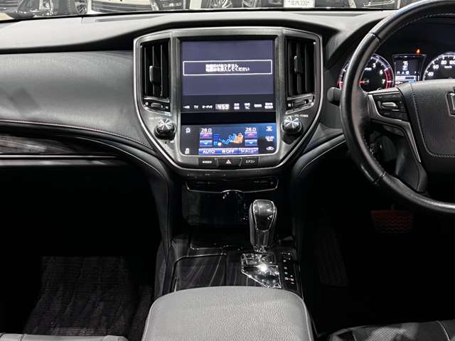 トヨタ クラウンアスリート ２．０ Ｇ－Ｔ H28年 (関東) 99