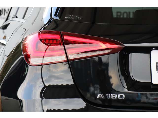 メルセデスベンツ Ａクラス Ａ１８０ スタイル ＡＭＧライン R1年 (近畿) 99