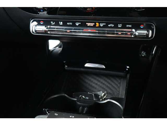 メルセデスベンツ Ａクラス Ａ１８０ スタイル ＡＭＧライン R1年 (近畿) 99