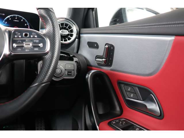 メルセデスベンツ Ａクラス Ａ１８０ スタイル ＡＭＧライン R1年 (近畿) 99