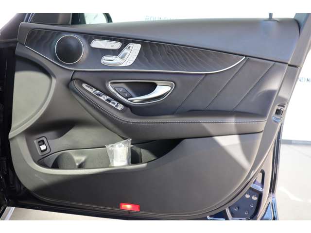 メルセデスベンツ Ｃクラス Ｃ１８０ アバンギャルド ＡＭＧライン R1年 (近畿) 99