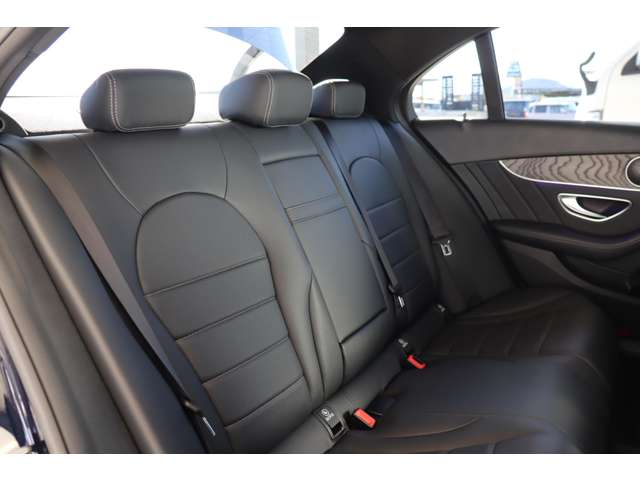 メルセデスベンツ Ｃクラス Ｃ１８０ アバンギャルド ＡＭＧライン R1年 (近畿) 99