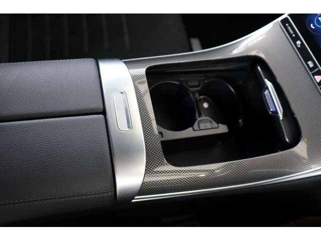 メルセデスベンツ Ｃクラスワゴン Ｃ２２０ Ｄ アバンギャルド ＡＭＧライン （ＩＳＧ搭載モデル） ディーゼルターボ R4年 (近畿) 99