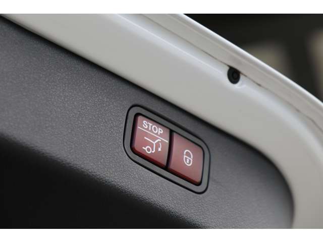 メルセデスベンツ Ｃクラスワゴン Ｃ２２０ Ｄ アバンギャルド ＡＭＧライン （ＩＳＧ搭載モデル） ディーゼルターボ R4年 (近畿) 99