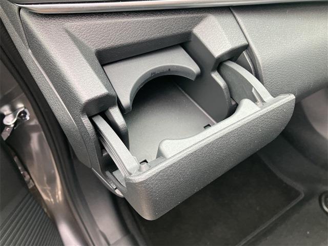 日産 ノート １．２ Ｘ R6年 (東海) 99