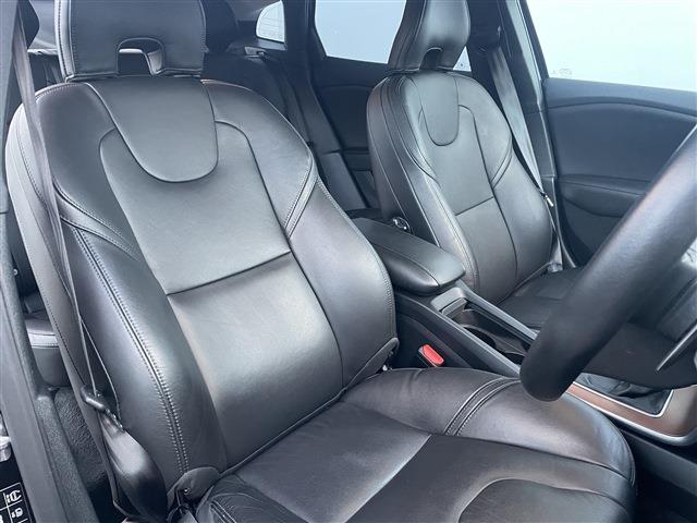 ボルボ Ｖ４０ Ｄ４ インスクリプション ディーゼルターボ R1年 (東北) 99