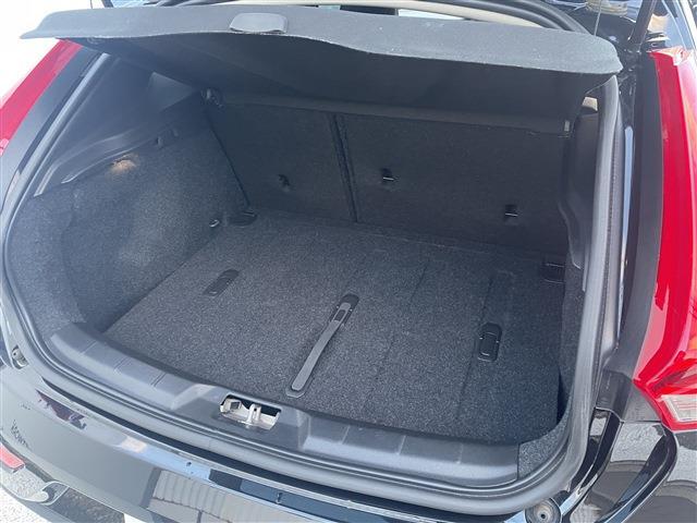 ボルボ Ｖ４０ Ｄ４ インスクリプション ディーゼルターボ R1年 (東北) 99