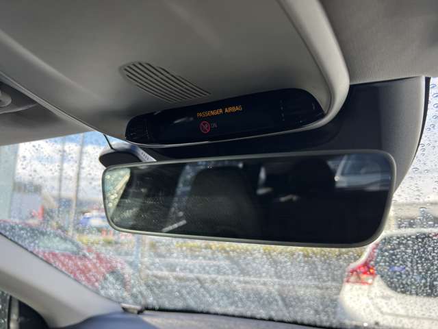 ボルボ Ｖ４０ Ｄ４ インスクリプション ディーゼルターボ R1年 (東北) 99