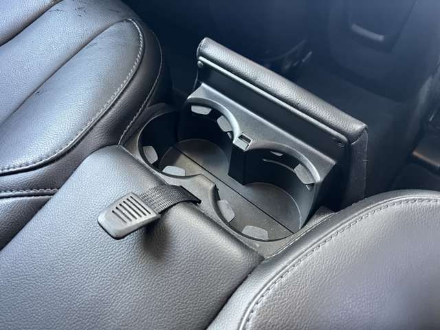 ボルボ Ｖ４０ Ｄ４ インスクリプション ディーゼルターボ R1年 (東北) 99