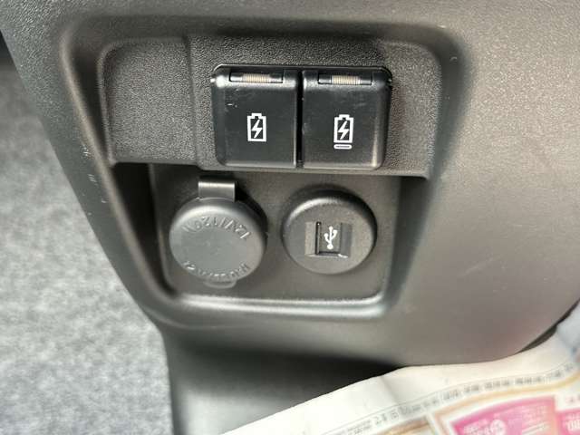 スズキ スペーシア　ベース ６６０ ＸＦ R5年 (中国) 99