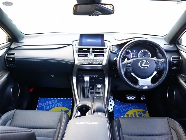 レクサス ＮＸ２００ｔ Ｆスポーツ H28年 (関東) 99