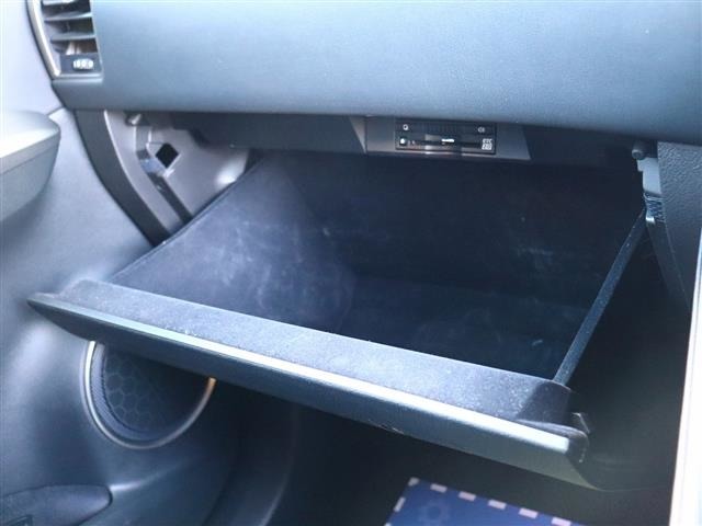 レクサス ＮＸ２００ｔ Ｆスポーツ H28年 (関東) 99