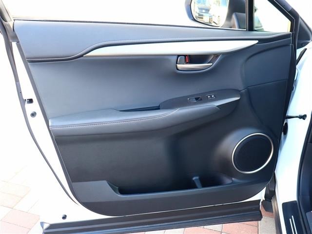 レクサス ＮＸ２００ｔ Ｆスポーツ H28年 (関東) 99