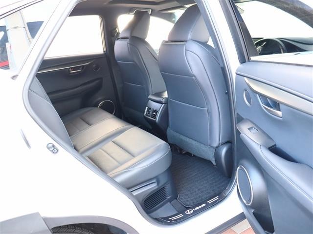 レクサス ＮＸ２００ｔ Ｆスポーツ H28年 (関東) 99