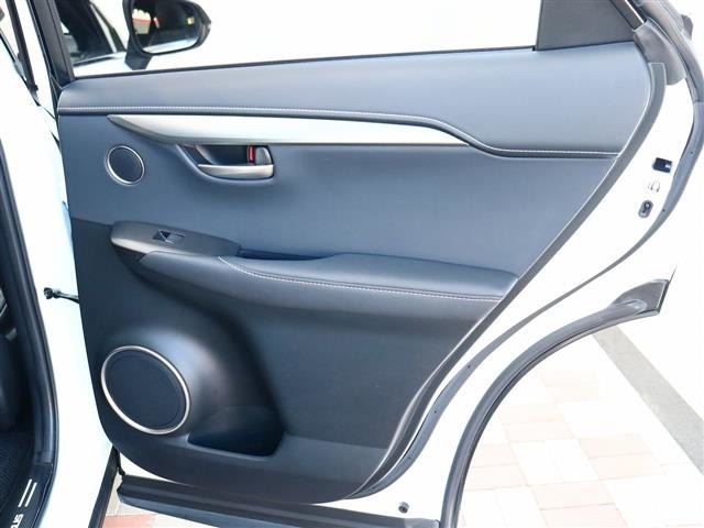 レクサス ＮＸ２００ｔ Ｆスポーツ H28年 (関東) 99