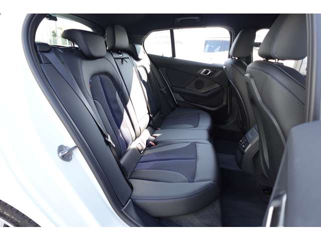 ＢＭＷ １シリーズ １１８Ｄ Ｍスポーツ ディーゼルターボ R6年 (近畿) 99