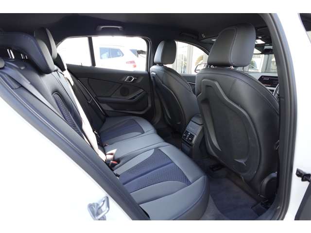 ＢＭＷ １シリーズ １１８Ｄ Ｍスポーツ ディーゼルターボ R6年 (近畿) 99