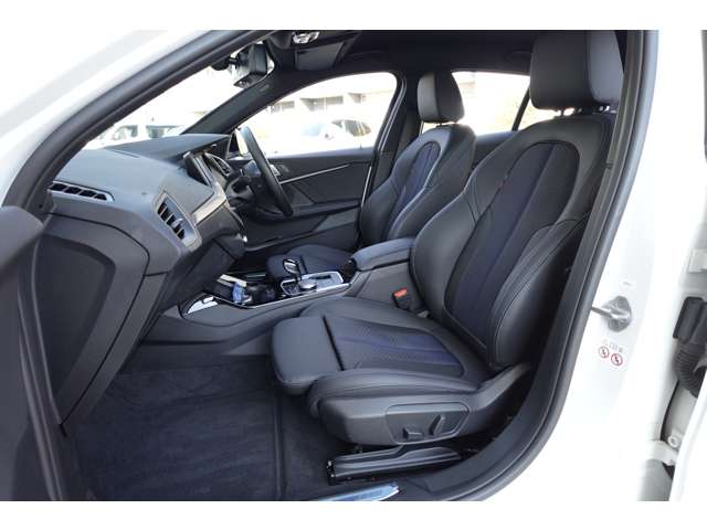 ＢＭＷ １シリーズ １１８Ｄ Ｍスポーツ ディーゼルターボ R6年 (近畿) 99