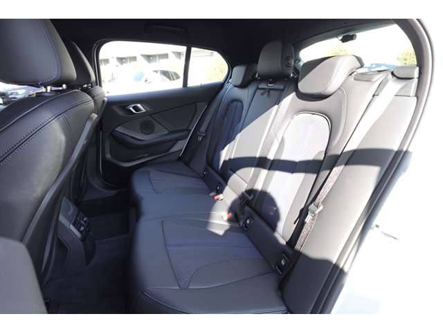 ＢＭＷ １シリーズ １１８Ｄ Ｍスポーツ ディーゼルターボ R6年 (近畿) 99