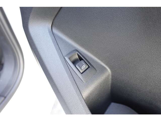 ＢＭＷ １シリーズ １１８Ｄ Ｍスポーツ ディーゼルターボ R6年 (近畿) 99